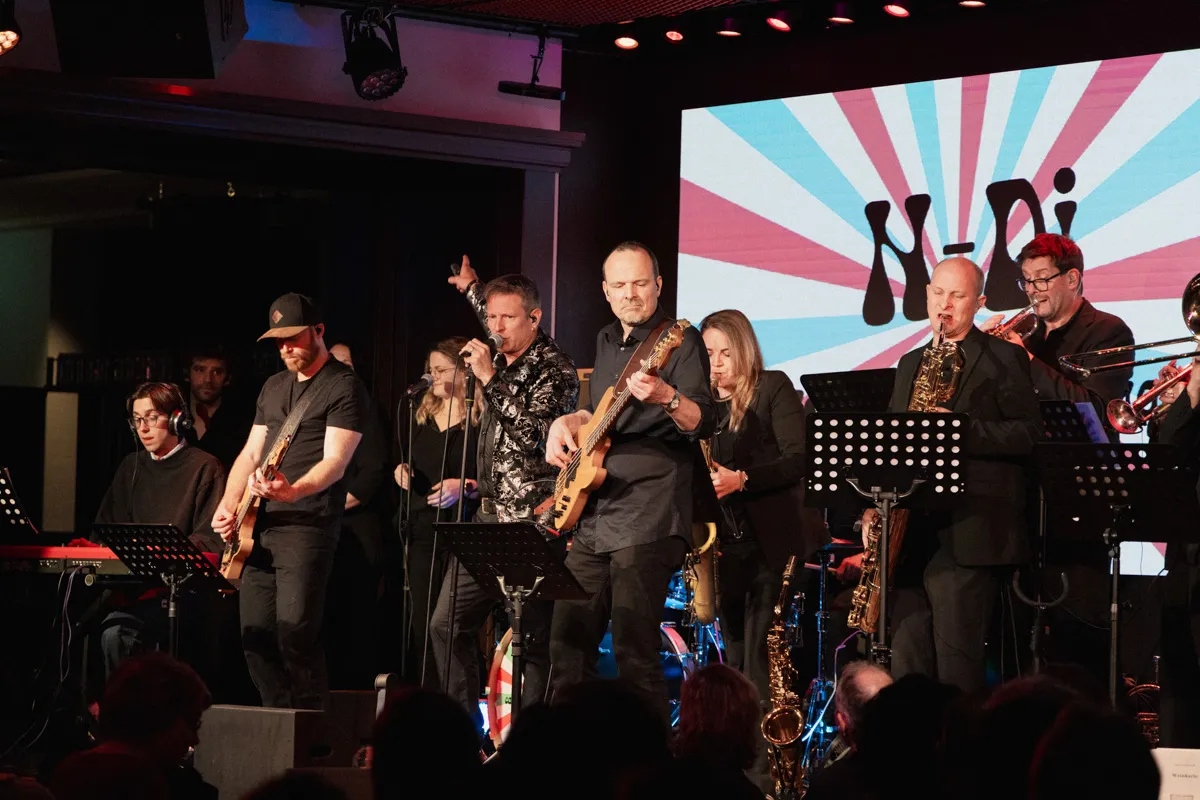 Yanis Deplazes - Les Caramels Supersoniques - Stadtkeller 2024 - 1