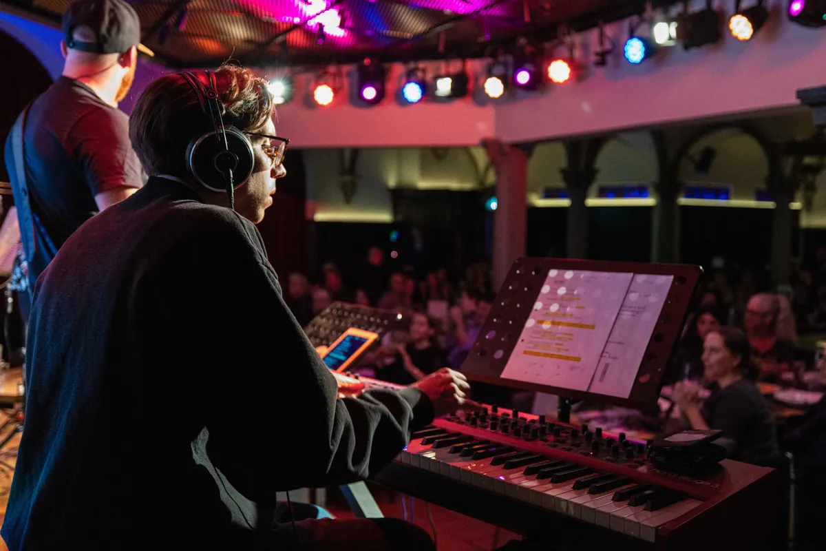 Yanis Deplazes - Les Caramels Supersoniques - Stadtkeller 2024 - 2